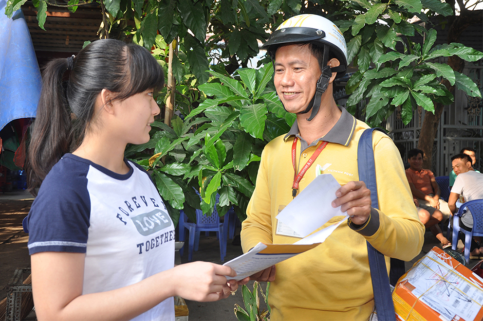 Ưu tiên chuyển, phát tài liệu phục vụ Kỳ thi và tuyển sinh năm 2023