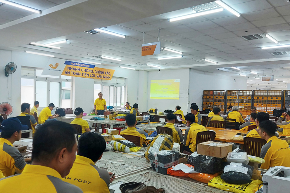 Bưu điện TP Cần Thơ tập trung các giải pháp nâng cao chất lượng phục vụ khách hàng