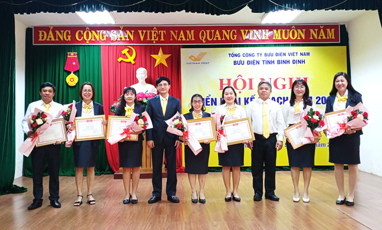 Bưu điện tỉnh Bình Định tổ chức Hội nghị triển khai kế hoạch năm 2024