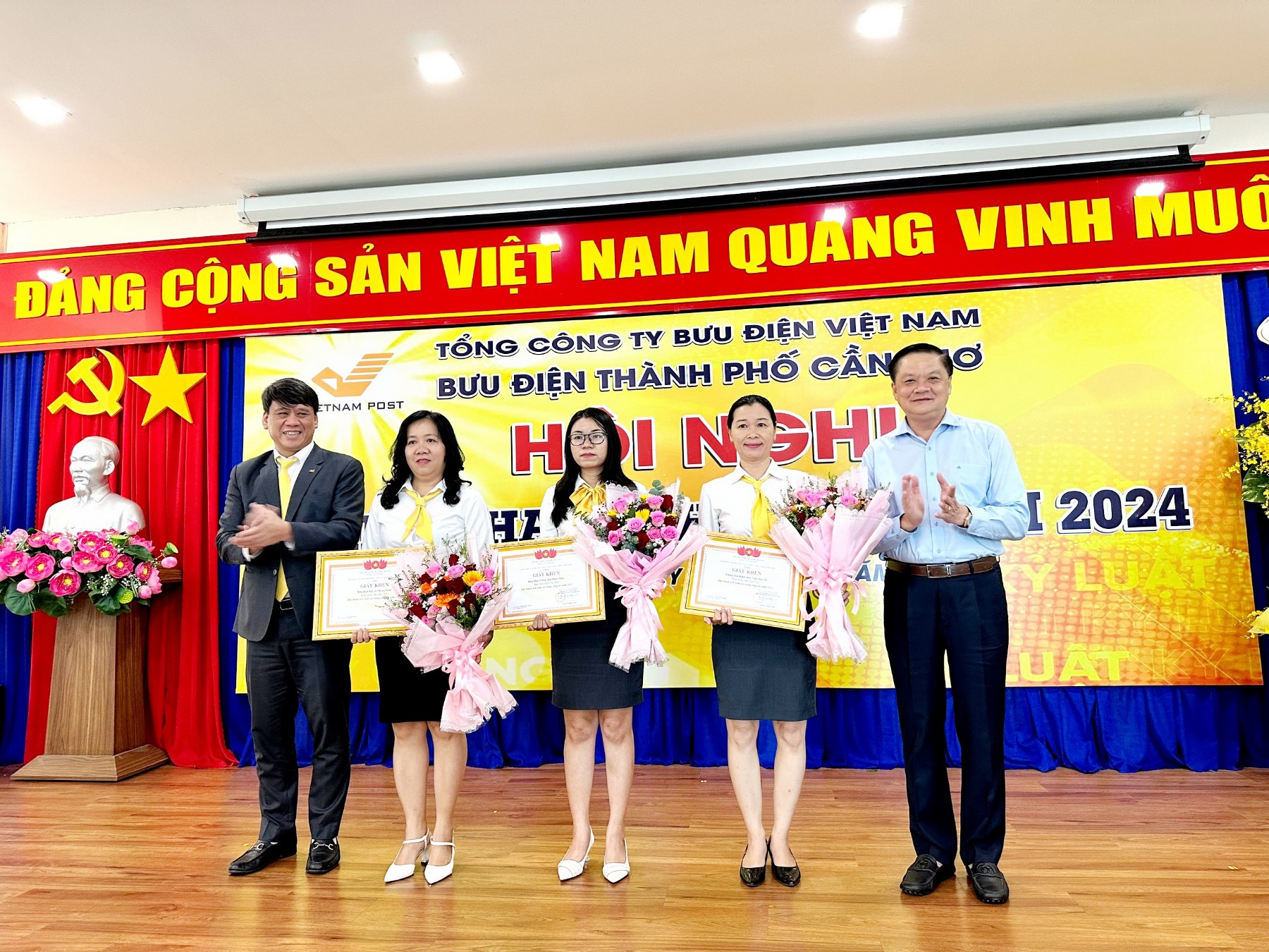 Bưu điện TP Cần Thơ tổ chức Hội nghị Triển khai kế hoạch sản xuất kinh doanh năm 2024