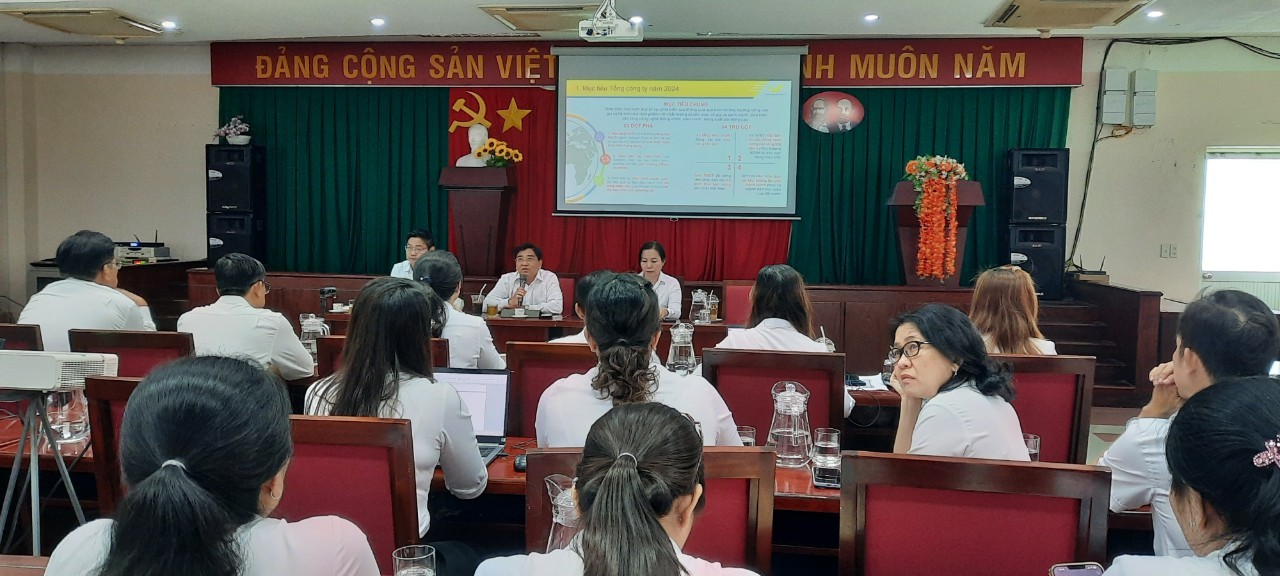 Bưu điện tỉnh Tiền Giang phát huy tinh thần đoàn kết thực hiện các nhiệm vụ trọng tâm