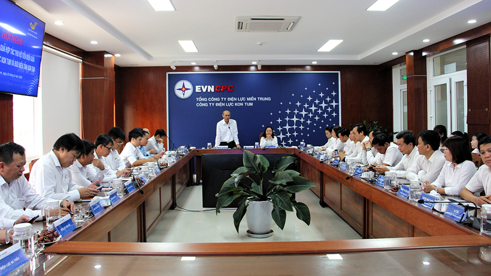 Hội nghị sơ kết hợp tác thu hộ tiền điện giữa PC Kon Tum và Bưu điện tỉnh Kon Tum